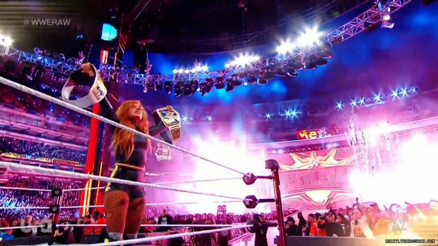 beckyraw20231225_00_00_57_15_Still260.jpg