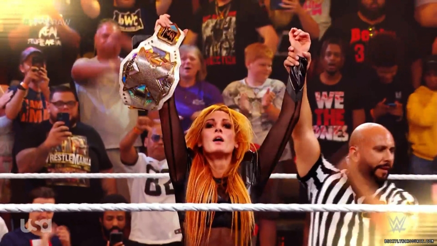 beckyraw20231225_00_00_58_05_Still264.jpg