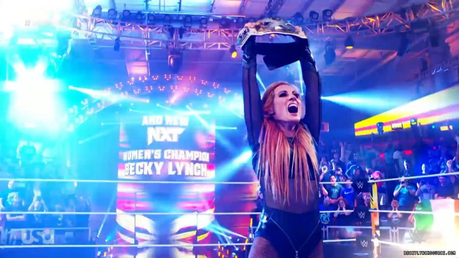 beckyraw20231225_00_00_58_25_Still268.jpg