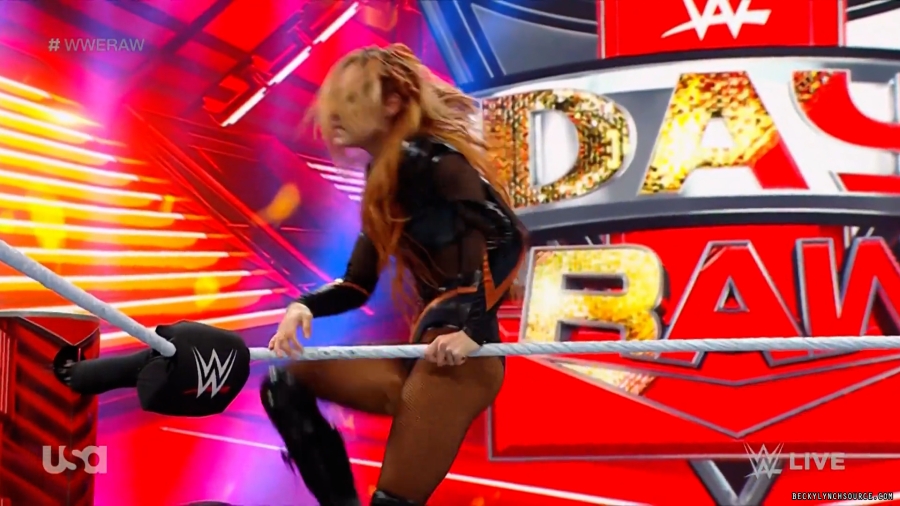 beckyraw20240101_00_02_33_15_Still644.jpg