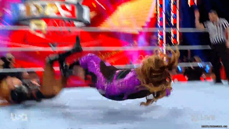 beckyraw20240101_00_02_35_10_Still655.jpg
