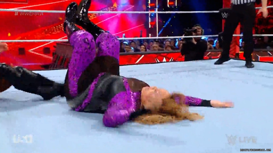 beckyraw20240101_00_02_35_15_Still656.jpg
