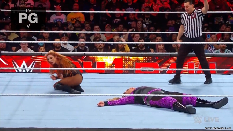 beckyraw20240101_00_03_41_15_Still975.jpg