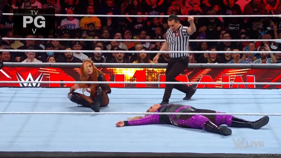 beckyraw20240101_00_03_41_25_Still977.jpg