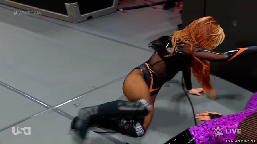 beckyraw20240101_00_04_07_00_Still1104.jpg