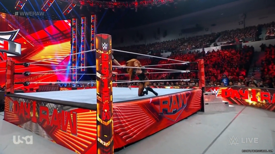 beckyraw20240101_00_04_09_15_Still1119.jpg