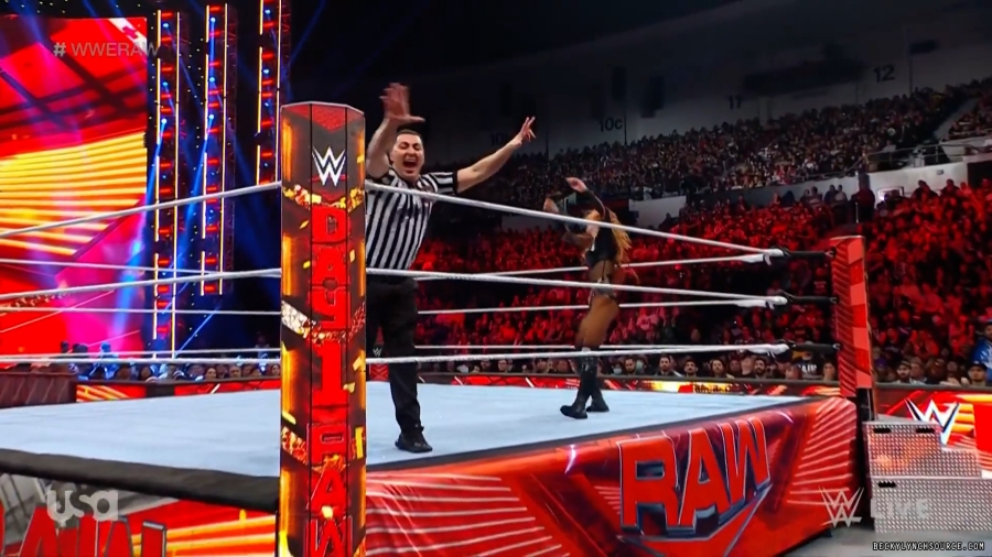 beckyraw20240101_00_04_10_00_Still1122.jpg