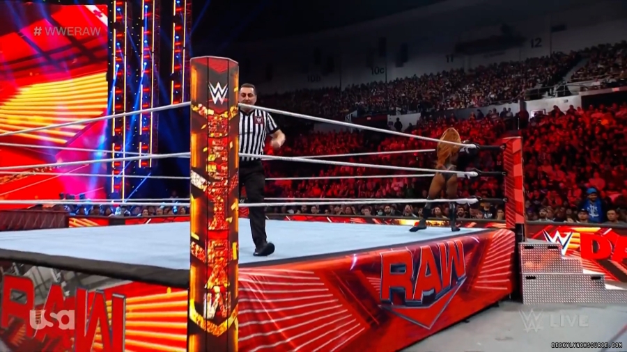 beckyraw20240101_00_04_10_10_Still1124.jpg
