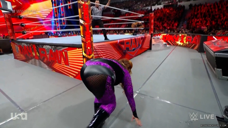 beckyraw20240101_00_04_11_05_Still1128.jpg