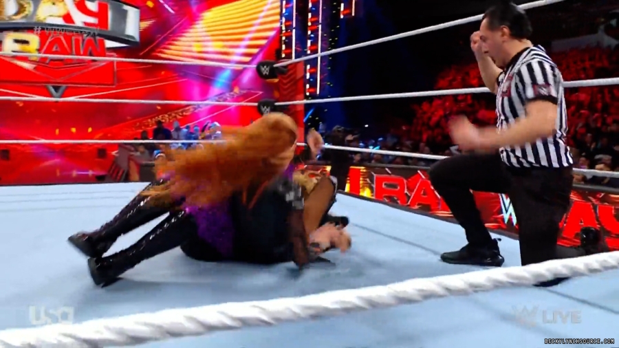beckyraw20240101_00_04_22_25_Still1197.jpg