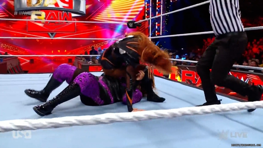 beckyraw20240101_00_04_23_00_Still1198.jpg