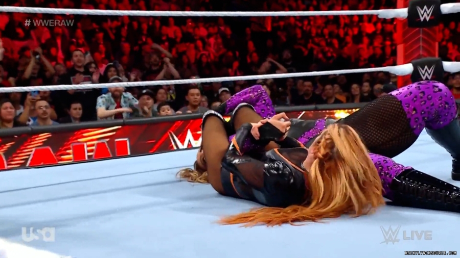 beckyraw20240101_00_04_23_25_Still1203.jpg