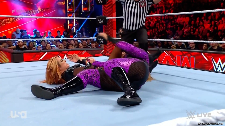 beckyraw20240101_00_04_25_10_Still1212.jpg