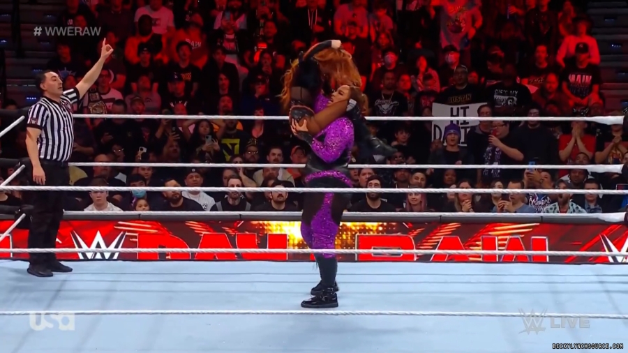 beckyraw20240101_00_04_27_20_Still1226.jpg