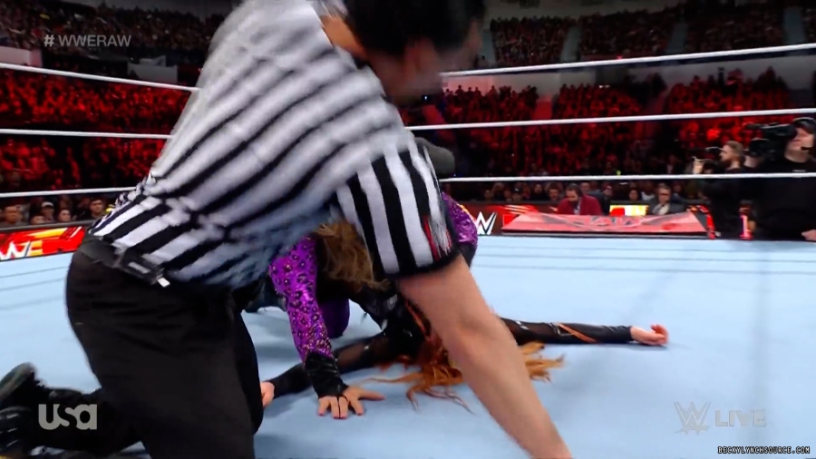 beckyraw20240101_00_04_29_20_Still1238.jpg