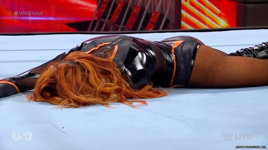 beckyraw20240101_00_04_37_20_Still1279.jpg