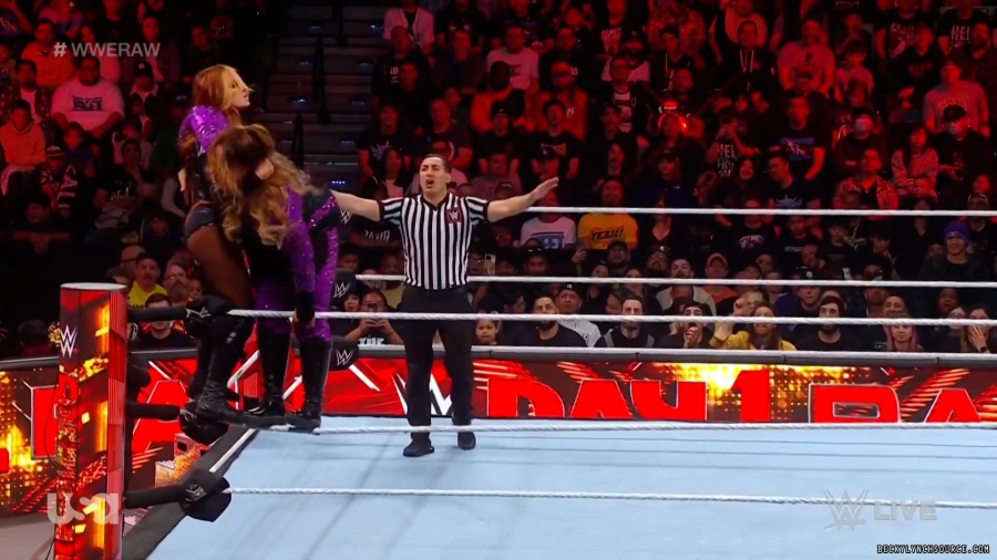 beckyraw20240101_00_04_47_00_Still1329.jpg