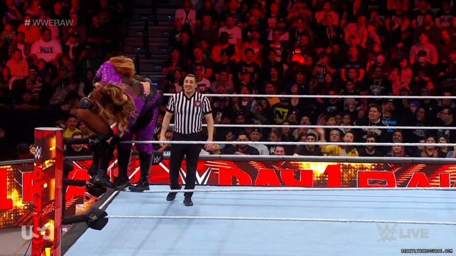 beckyraw20240101_00_04_48_15_Still1338.jpg