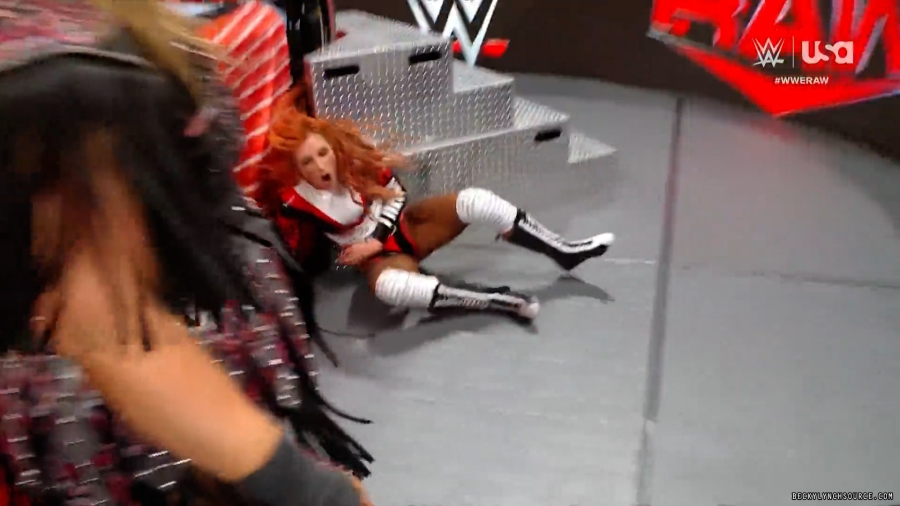 beckyraw20240422_00_03_50_20_Still788.jpg