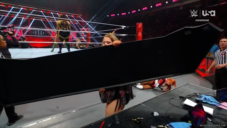 beckyraw20240422_00_03_57_15_Still813.jpg