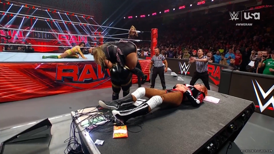 beckyraw20240422_00_04_20_15_Still913.jpg