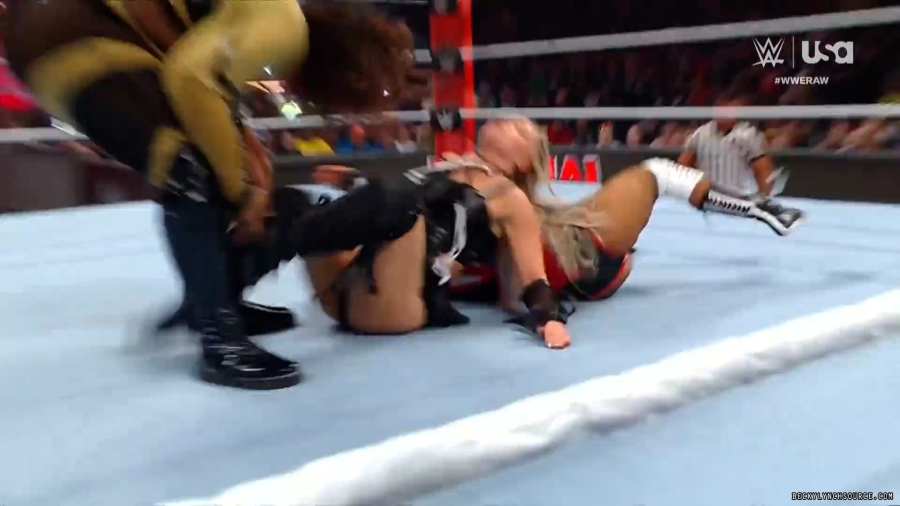beckyraw20240422_00_05_28_25_Still1016.jpg