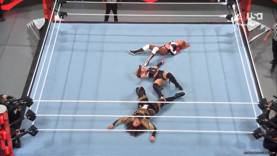 beckyraw20240422_00_05_32_05_Still1036.jpg