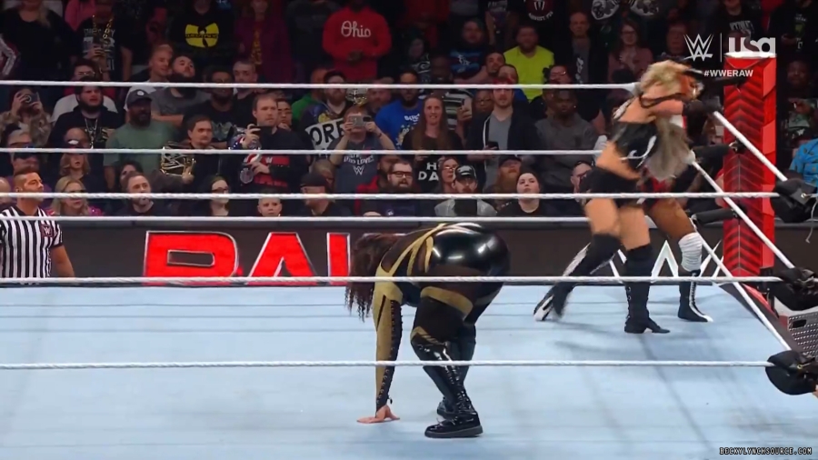 beckyraw20240422_00_05_39_25_Still1073.jpg
