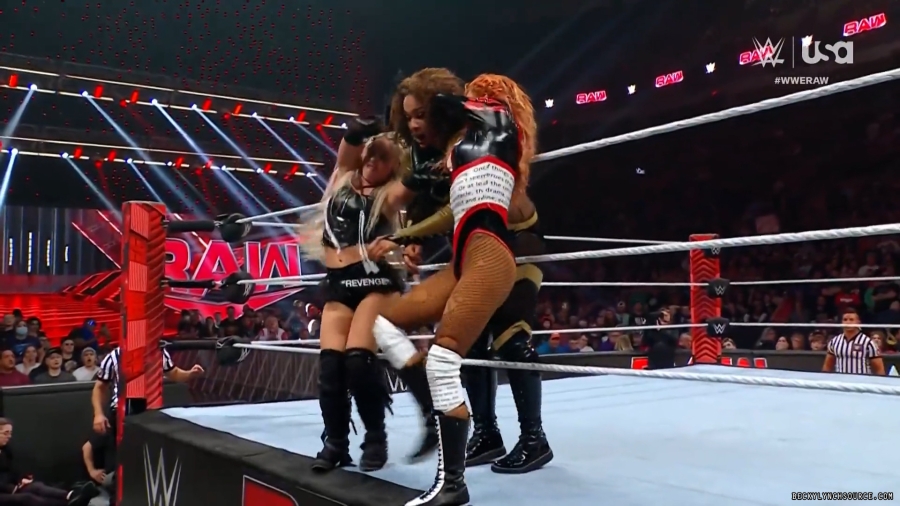 beckyraw20240422_00_05_55_25_Still1135.jpg