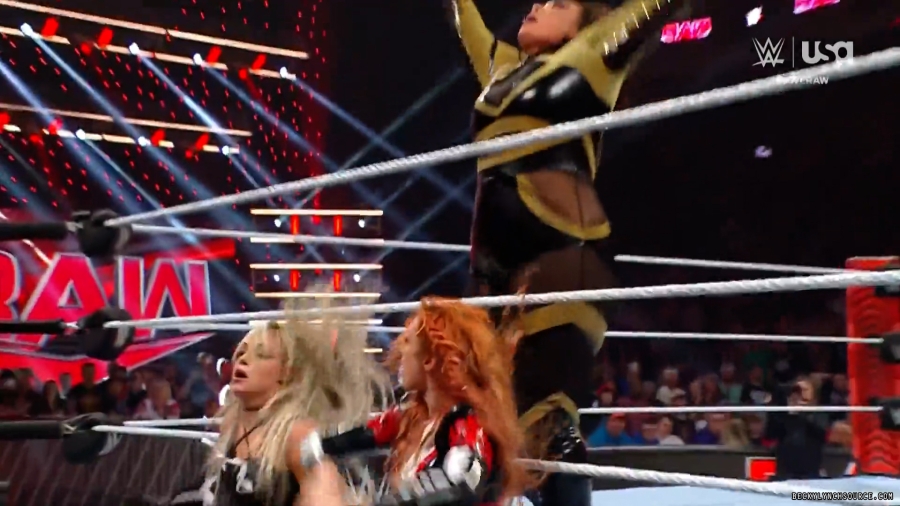 beckyraw20240422_00_05_56_05_Still1137.jpg