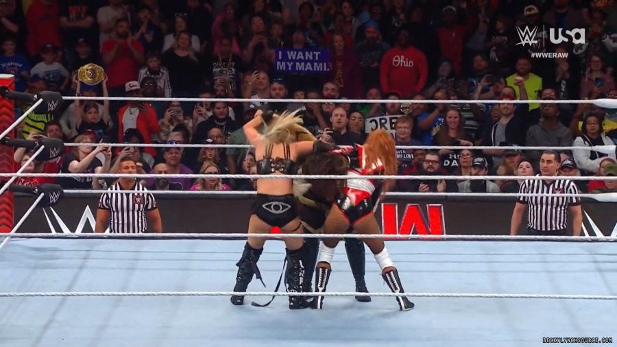 beckyraw20240422_00_06_00_25_Still1165.jpg