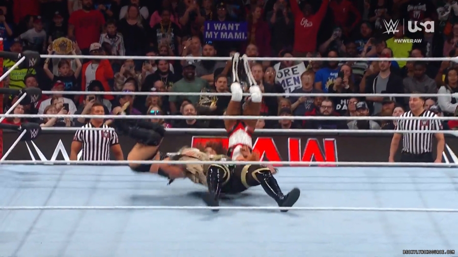 beckyraw20240422_00_06_03_25_Still1183.jpg