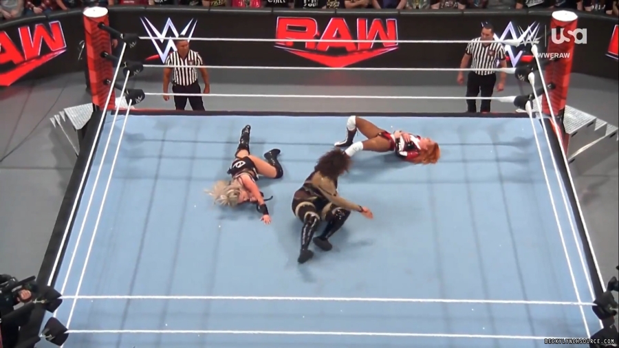 beckyraw20240422_00_06_06_15_Still1199.jpg