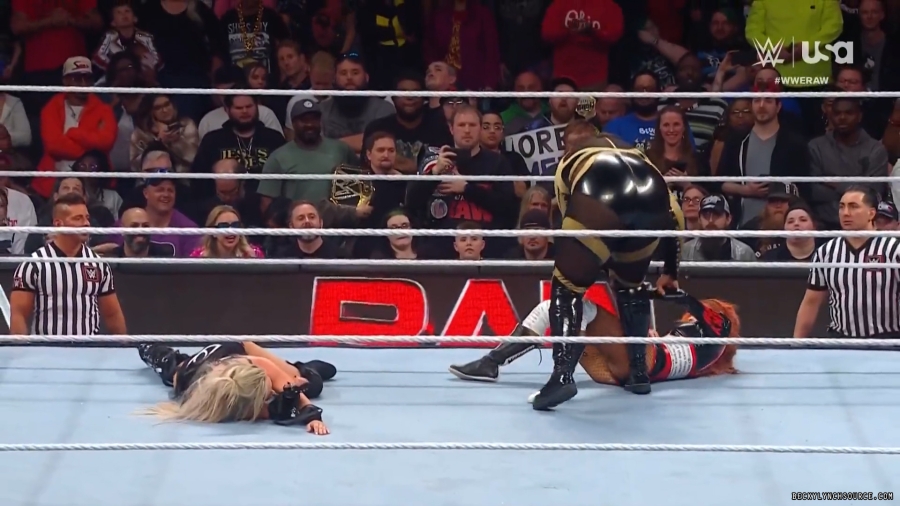 beckyraw20240422_00_06_07_15_Still1203.jpg