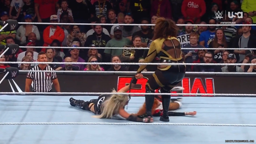 beckyraw20240422_00_06_08_15_Still1209.jpg