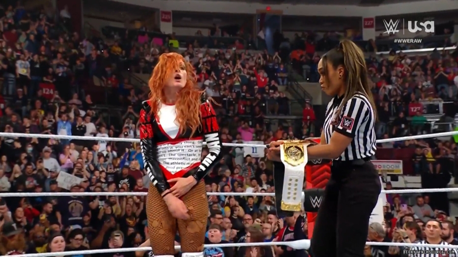 beckyraw20240422_00_07_01_25_Still1481.jpg