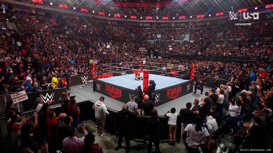 beckyraw20240422_00_07_07_15_Still1515.jpg
