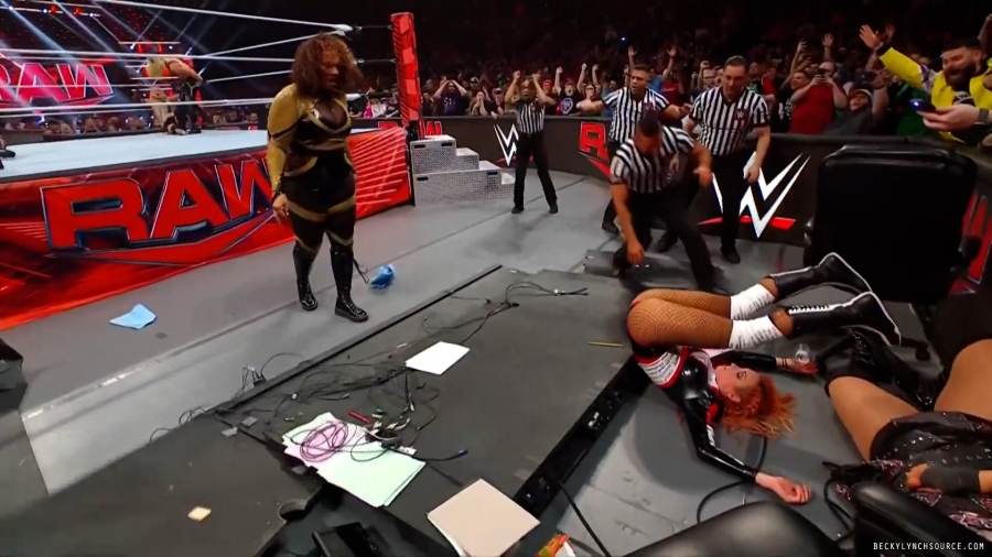 beckyraw20240422_00_07_13_15_Still1549.jpg