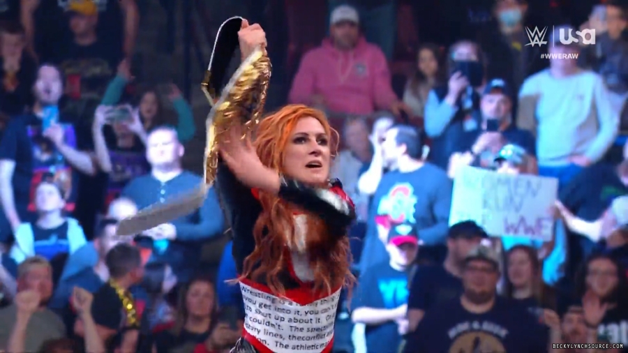 beckyraw20240422_00_07_23_10_Still1598.jpg