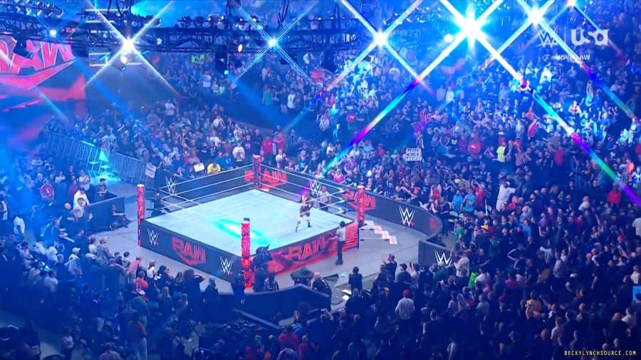 beckyraw20240422_00_07_27_20_Still1624.jpg