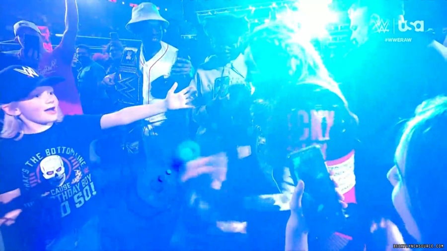 beckyraw20240422_00_07_38_00_Still1685.jpg