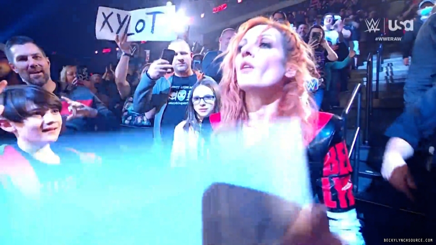 beckyraw20240422_00_07_44_15_Still1724.jpg