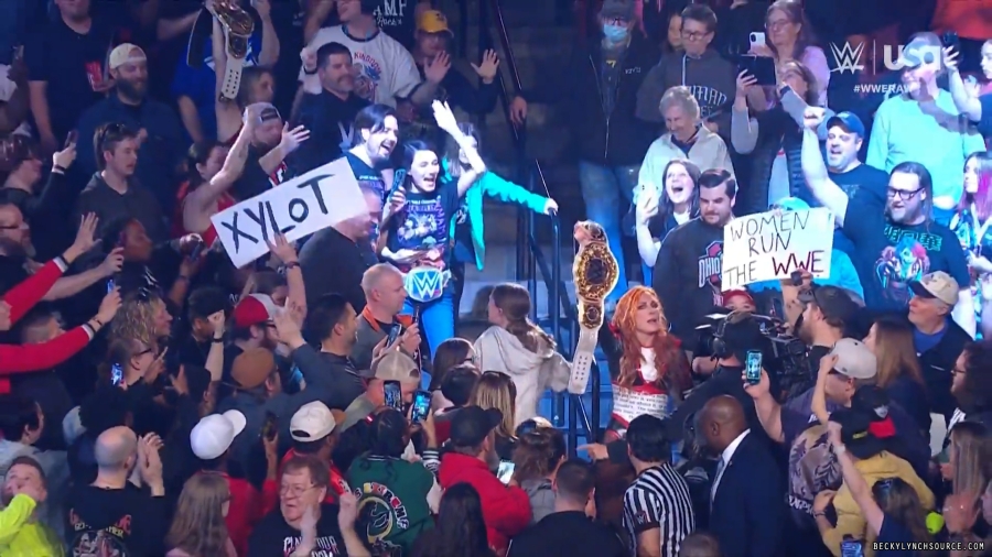 beckyraw20240422_00_07_52_25_Still1774.jpg