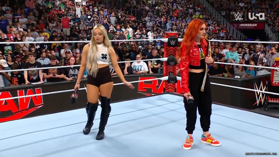 beckyraw20240429_00_02_41_25_Still659.jpg