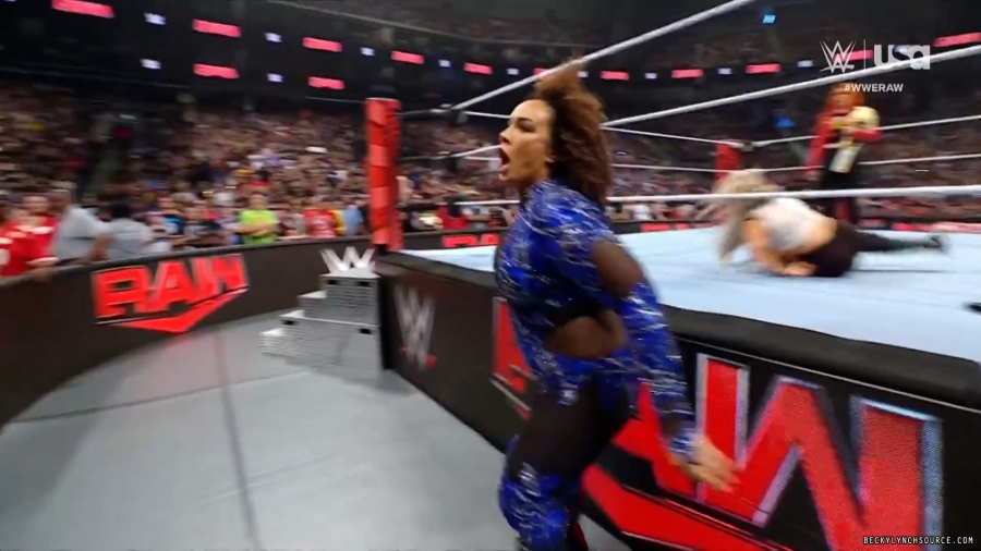 beckyraw20240429_00_02_57_05_Still708.jpg