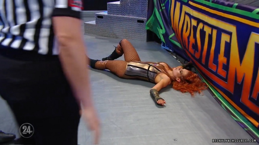 beckywwe24theman_Still1323.jpg