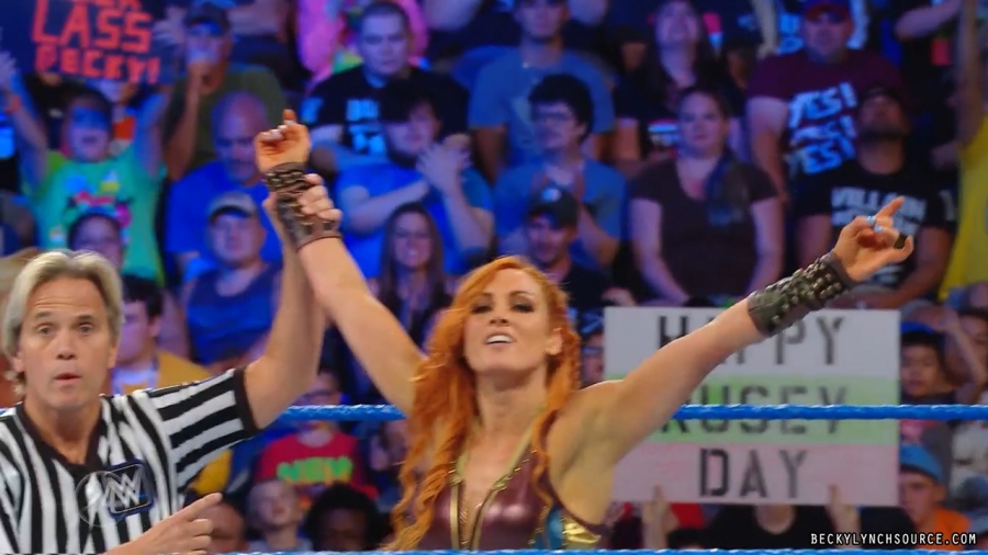 beckywwe24theman_Still1450.jpg