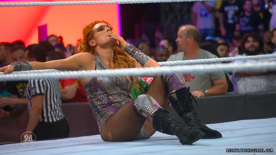 beckywwe24theman_Still1537.jpg