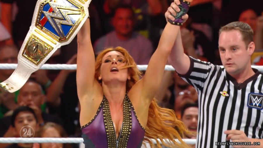 beckywwe24theman_Still1735.jpg