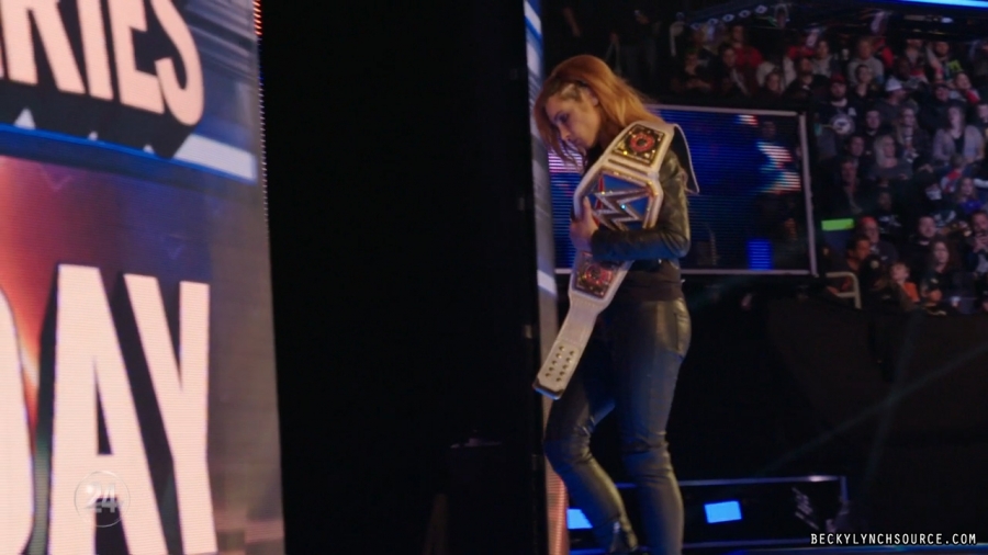 beckywwe24theman_Still2661.jpg